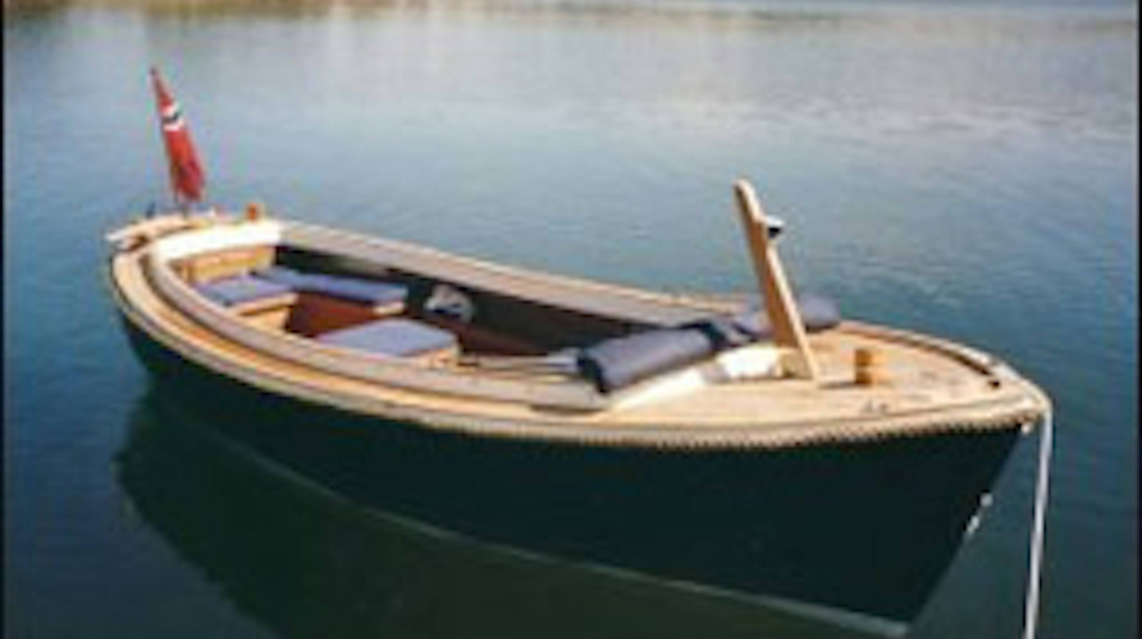 Gullholmensnipan 23 Classic är en trygg utflyktsbåt.