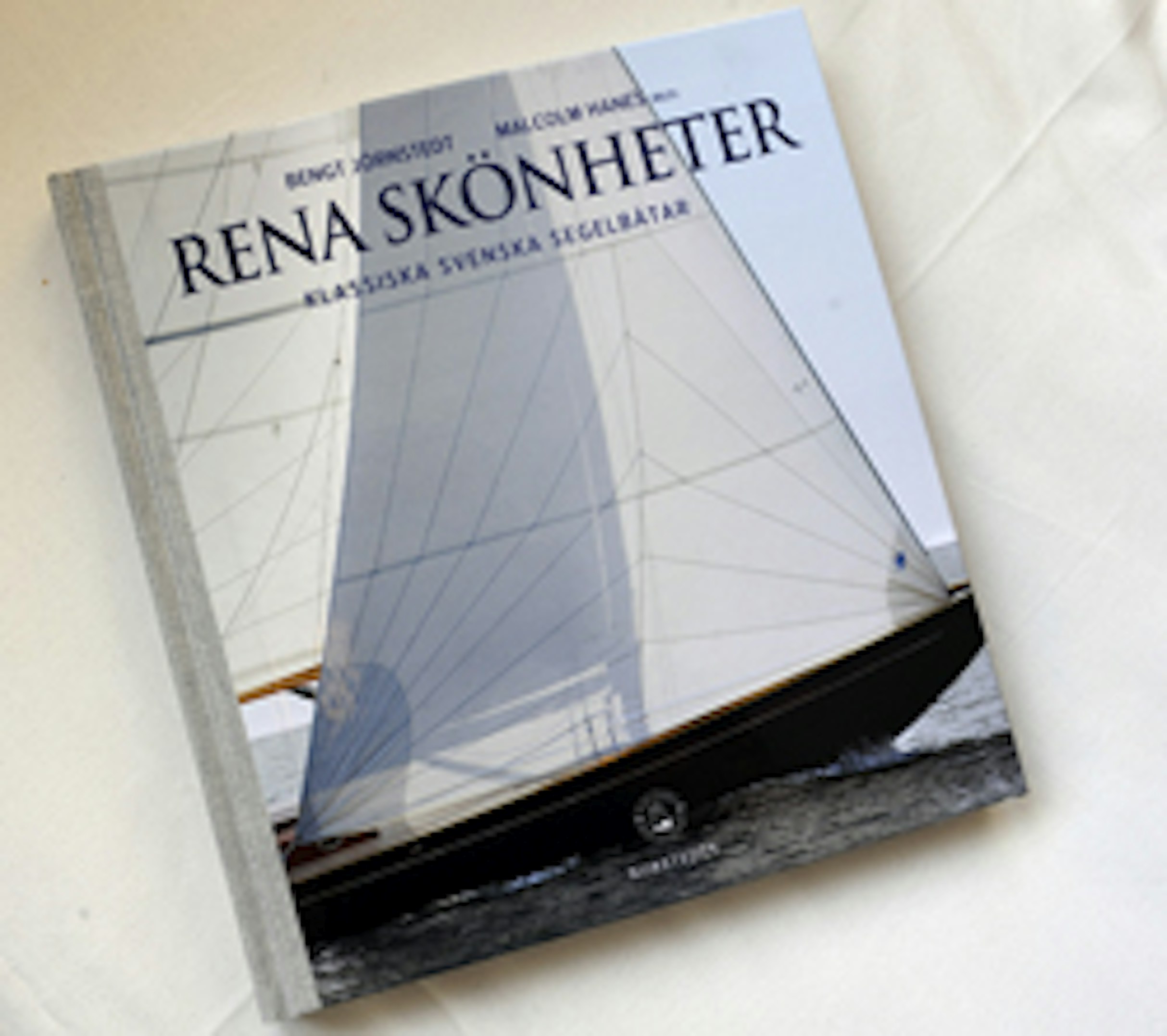Rena skönheter är en bok om svenska båtklassiker