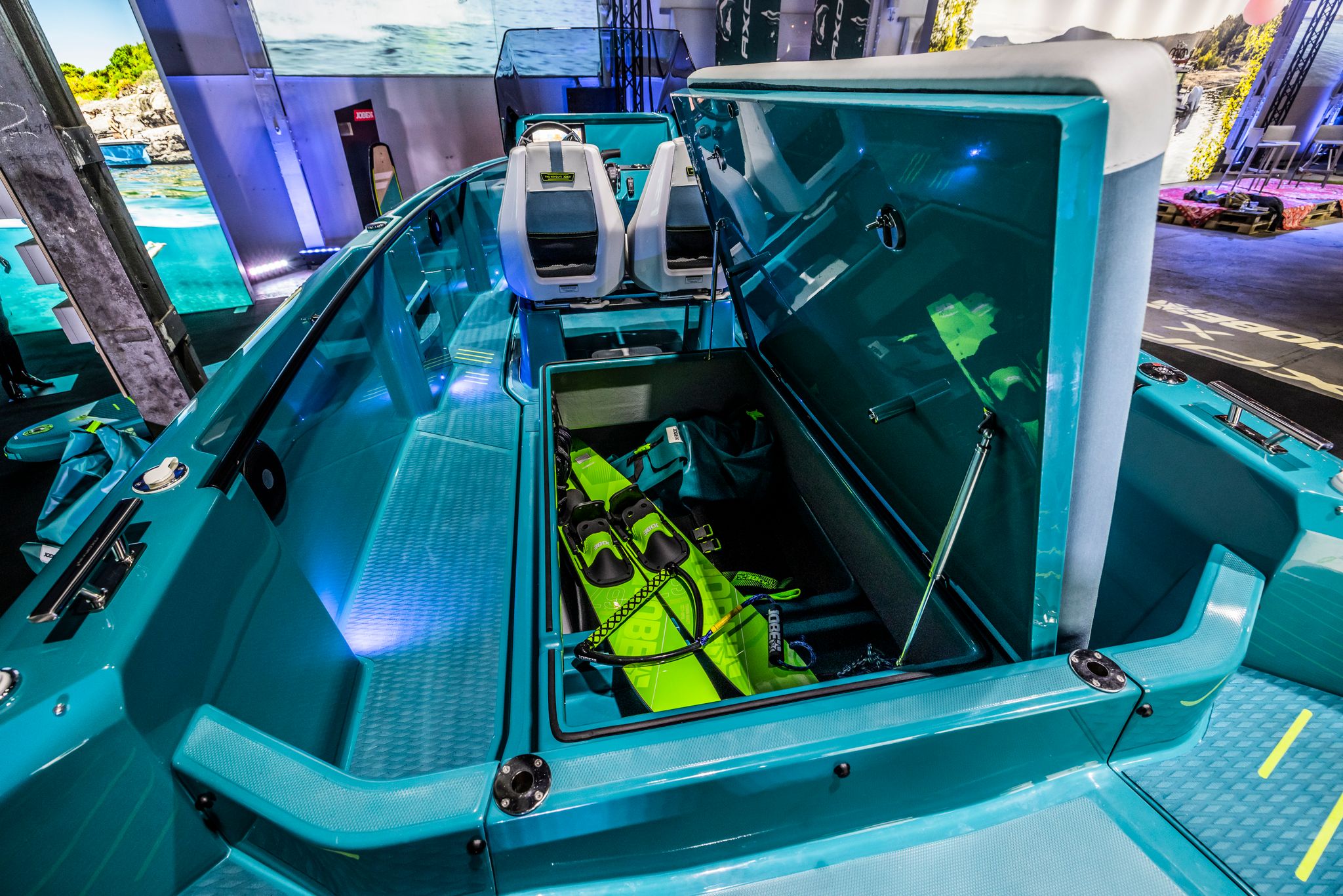 Axopar 22 Spyder X Jobe