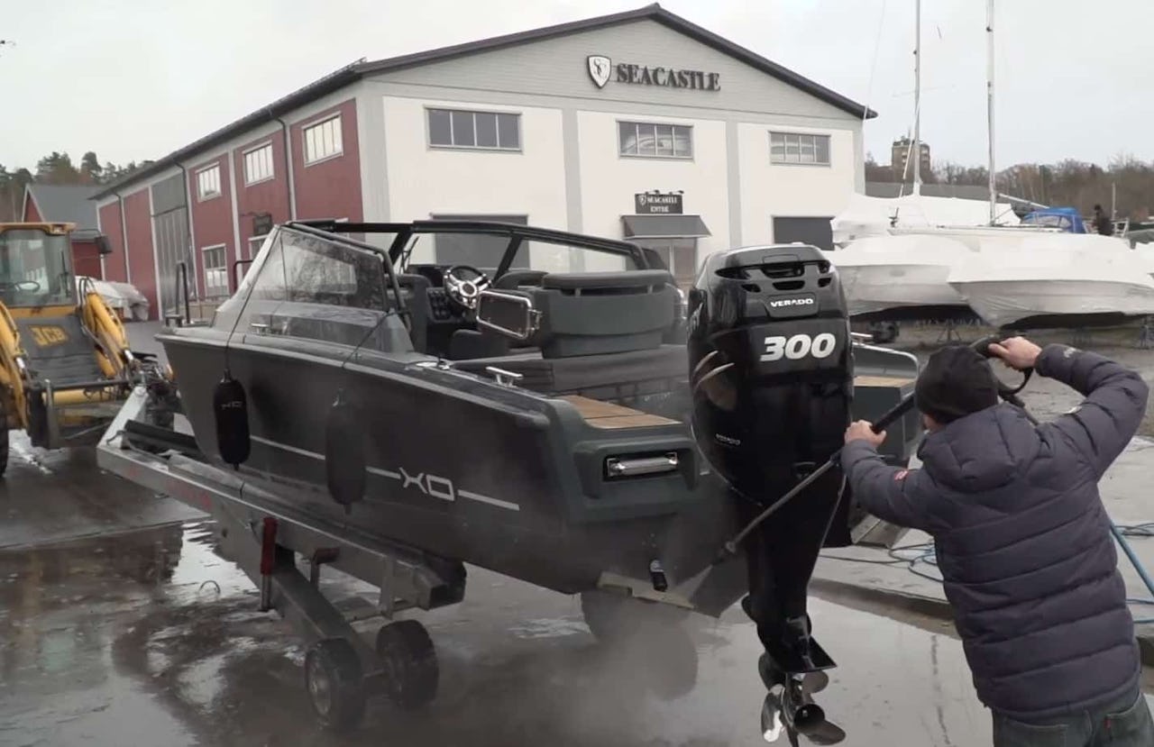 service av motorbåt med utombordare