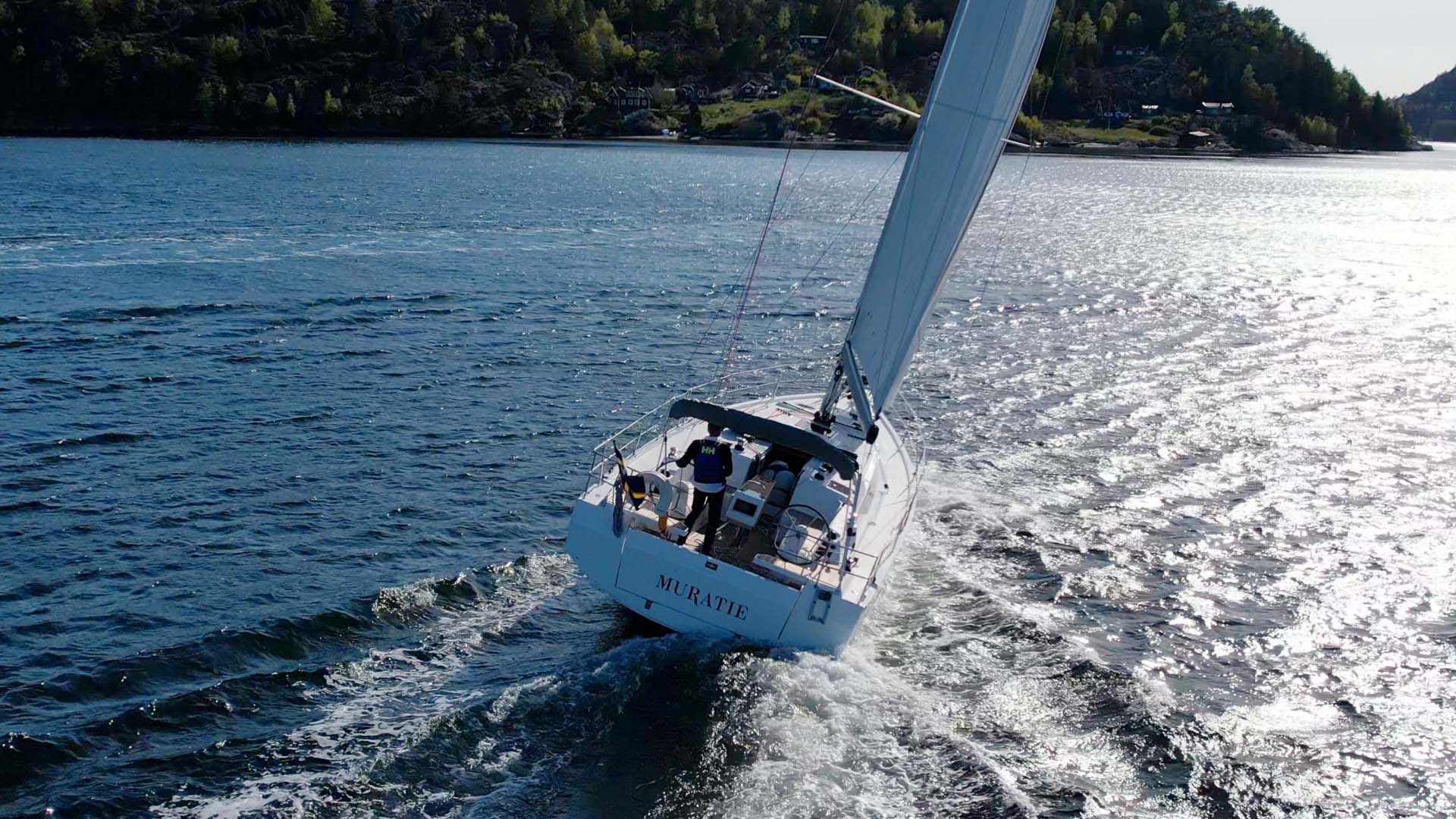 Bavaria_C38_bidevind