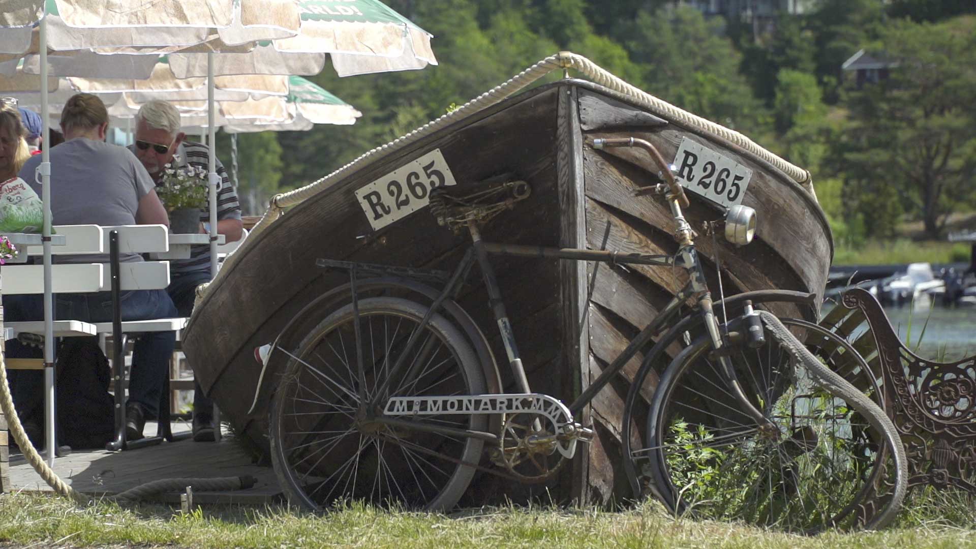 klassisk-eka-vid-Spikens-gasthamn