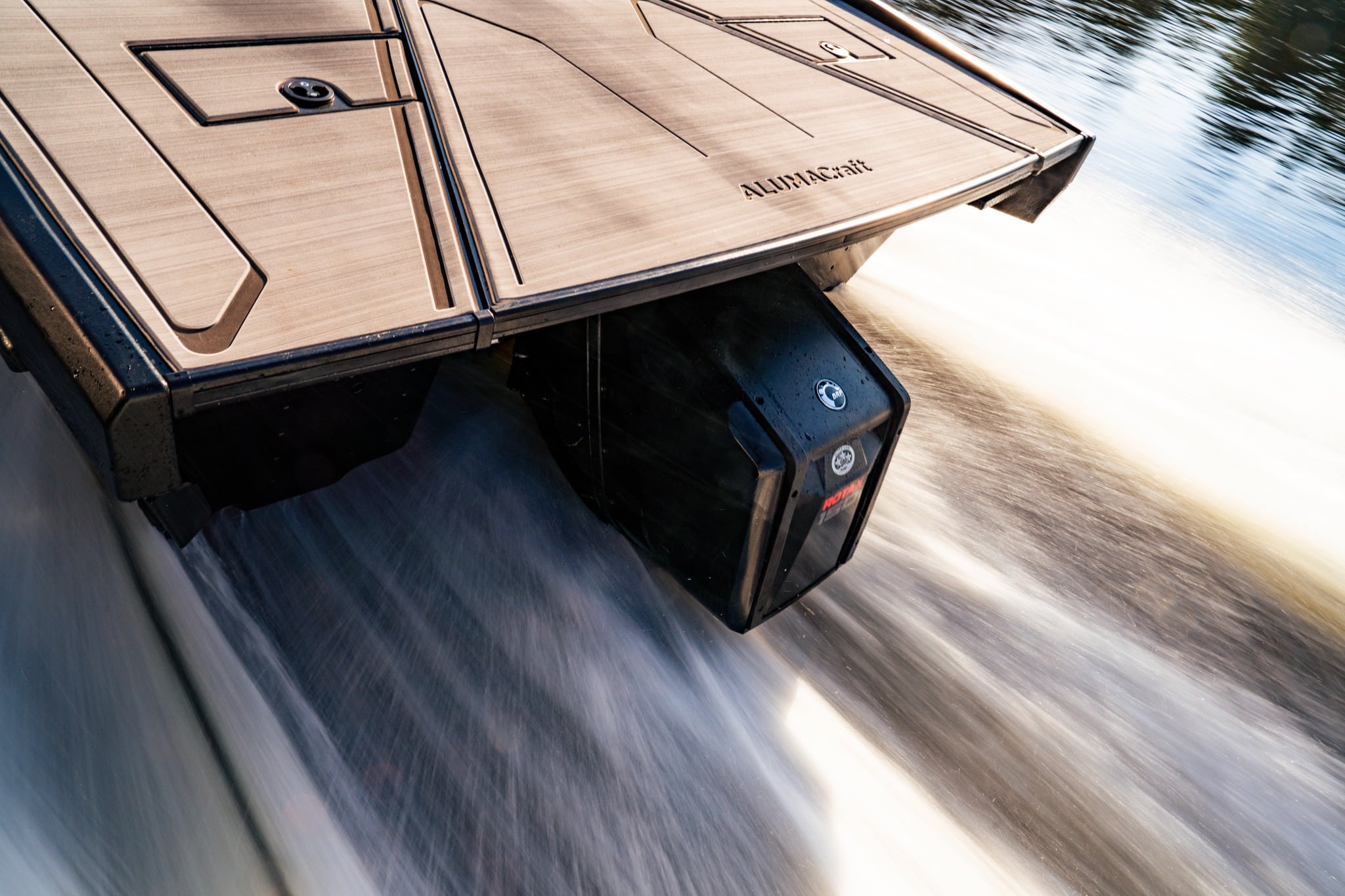 Rotax-outboard-Alumacraft-bat