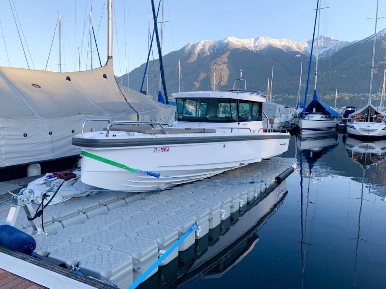 Versadock-flytbrygga-for-batar