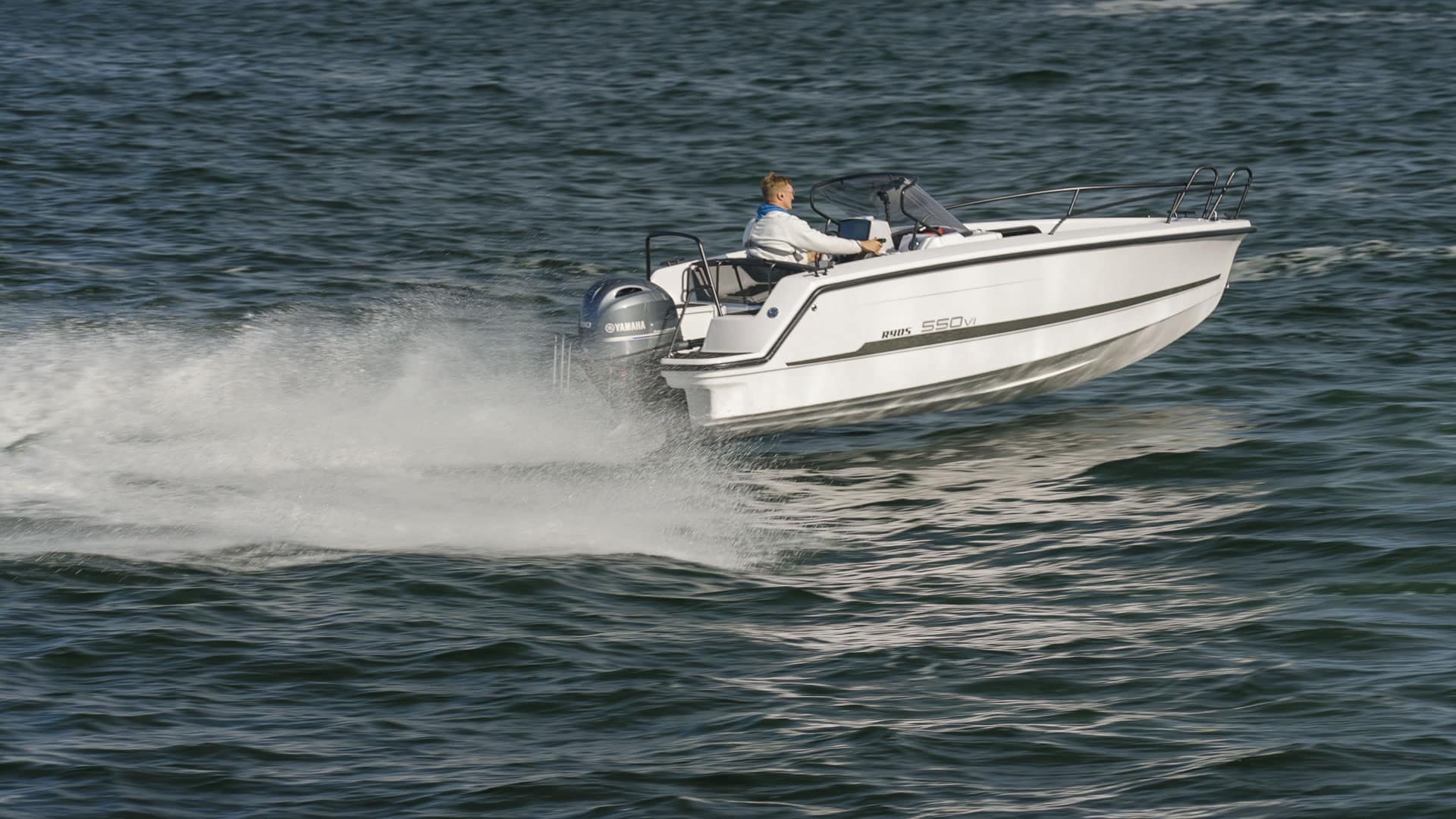 Ryds-550-IV-testas-i-hog-fart