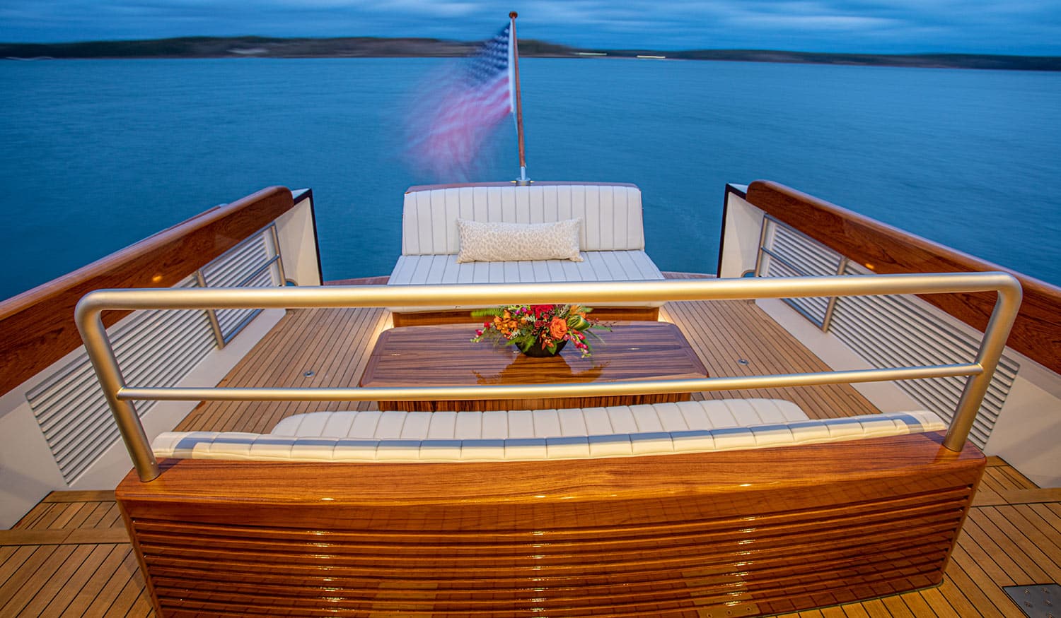 Hood-57-LM-akterdack