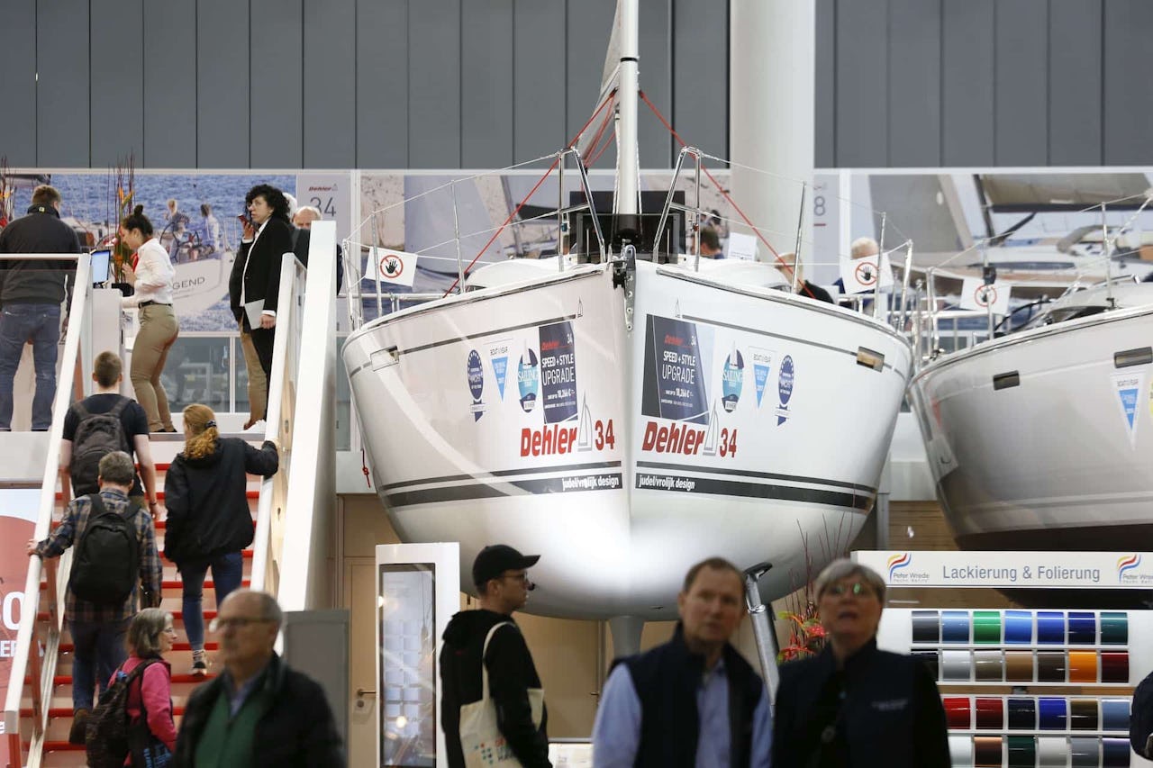 Boot_Dusseldorf-segelbat