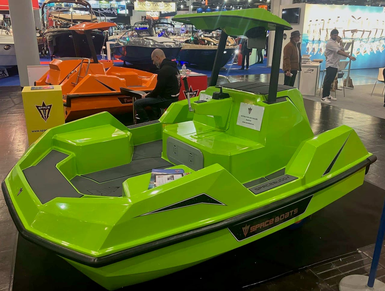 Spacebyggy_sida_gron