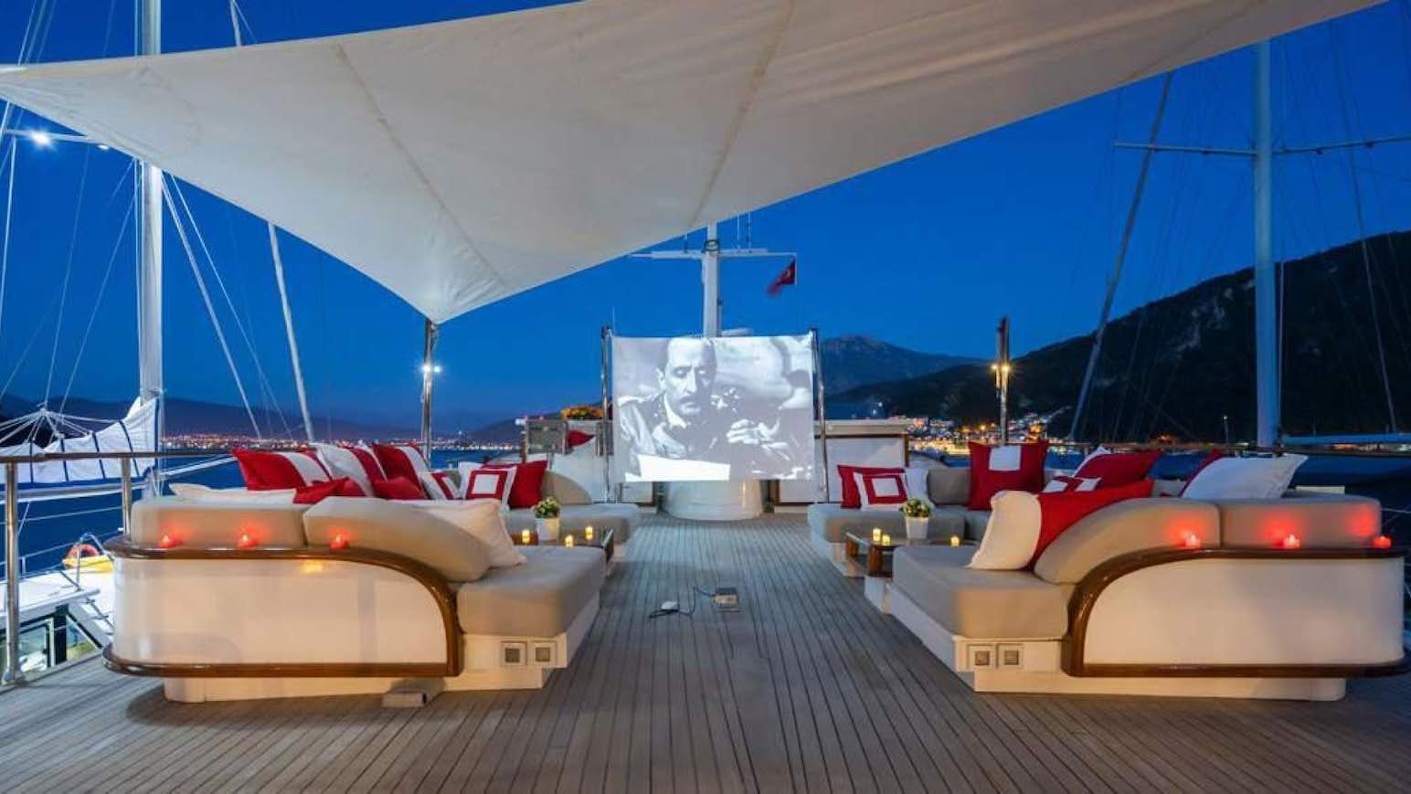 Alhambra-lyxjakt-feadship-sorsaljning-till-salu-ikon