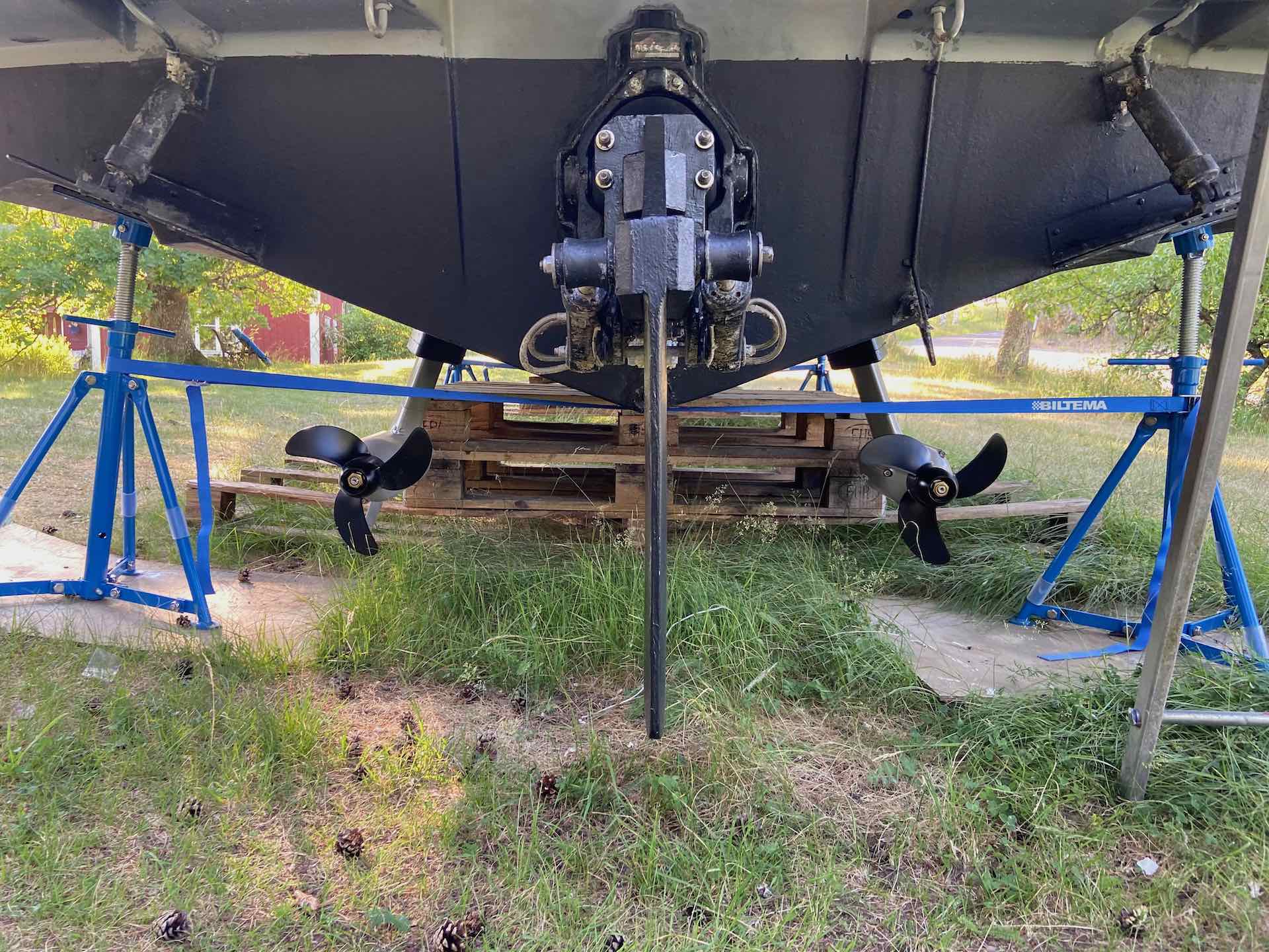 Bayliner_2655_eldrift_roder