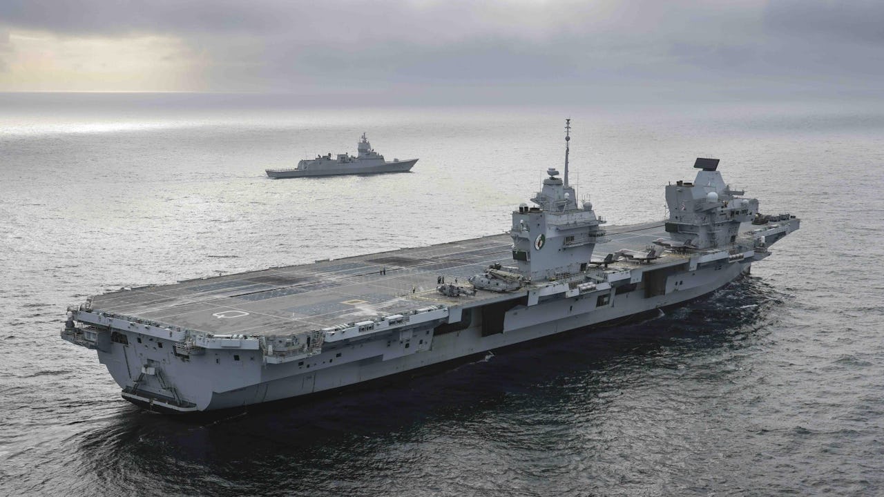 HMS_Queen_Elizabeth_inledn