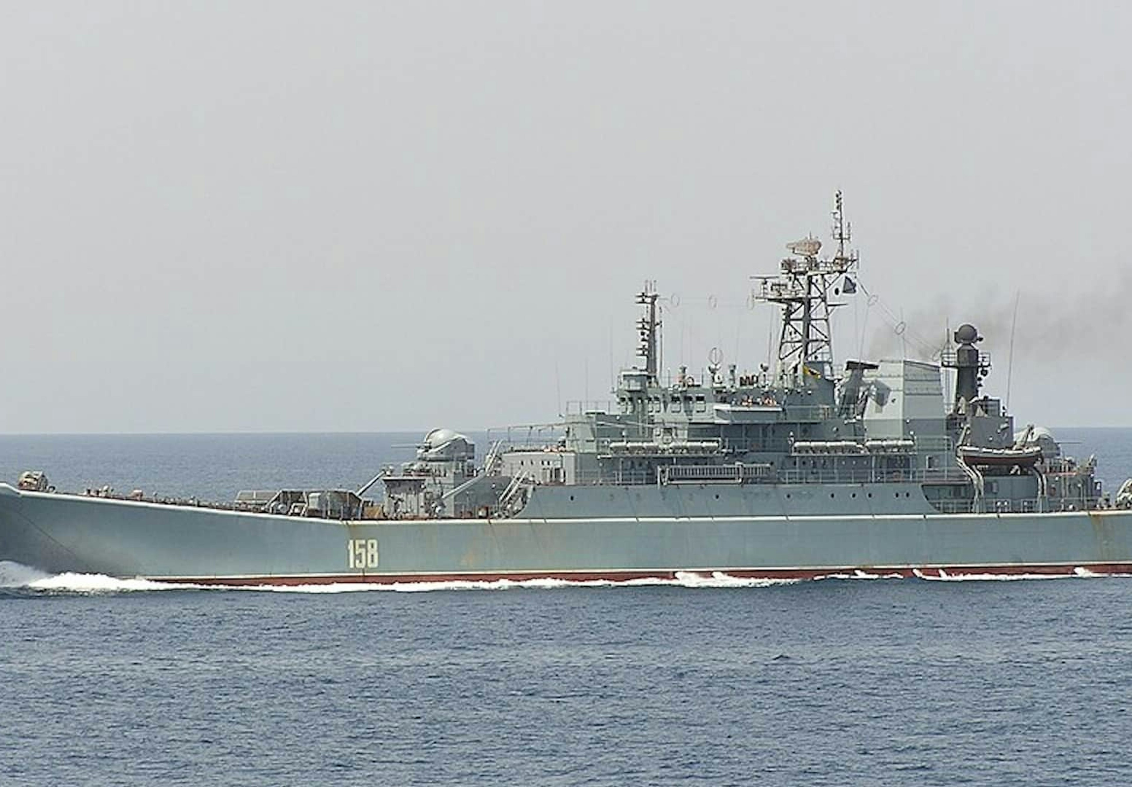 Ukraina-sänkte-det-ryska-landstigningsfartyget