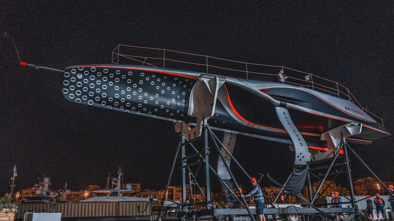 INEOS Britannia sjösätter sin utmanare för årets America's Cup.