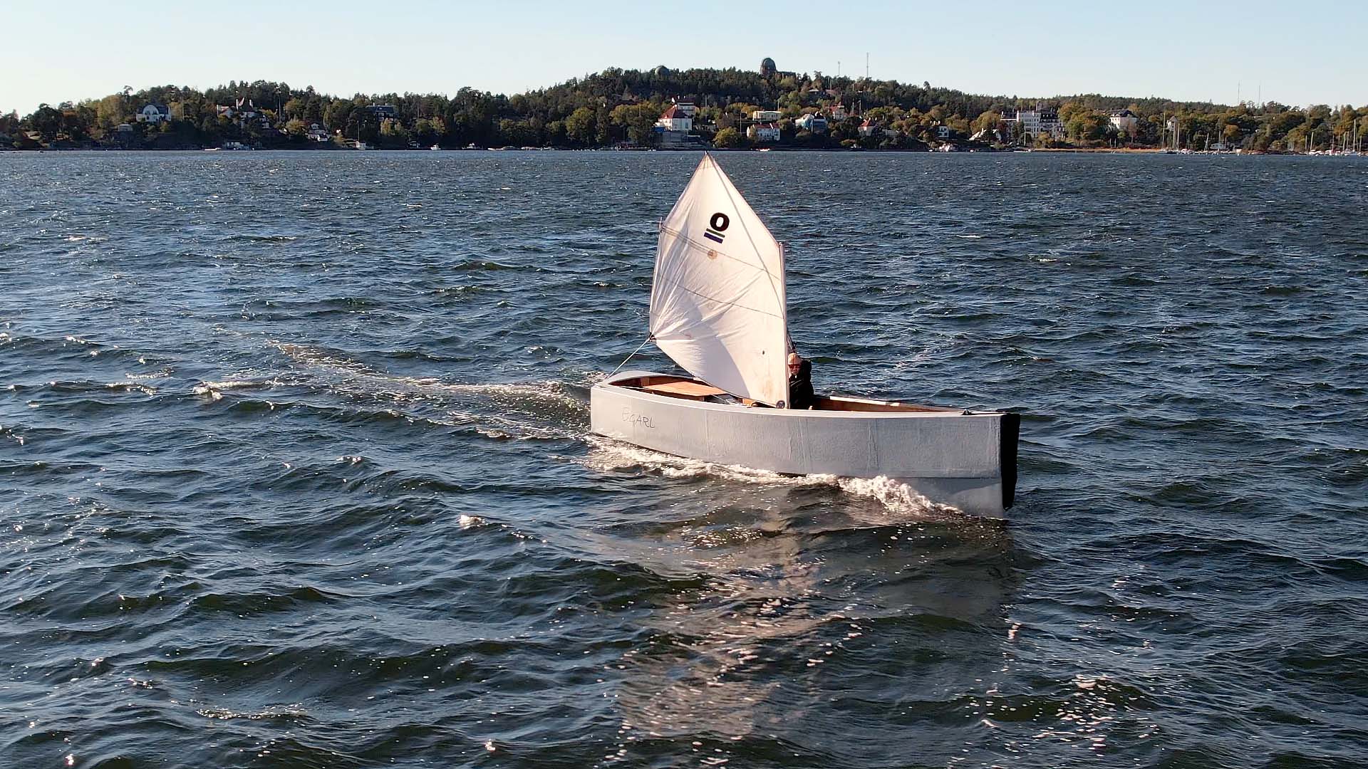 Egarl-elbåt-test-segel