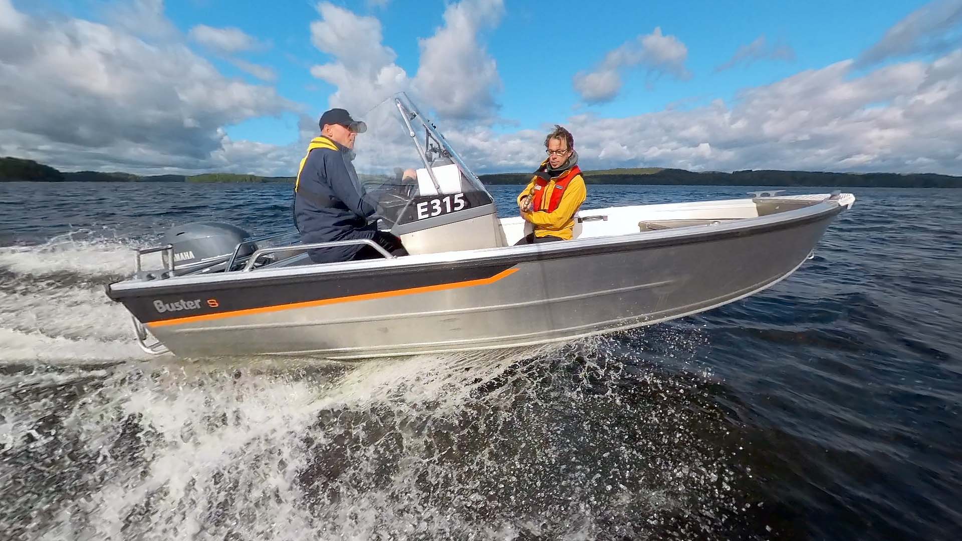 Buster-S2-Test-närbild