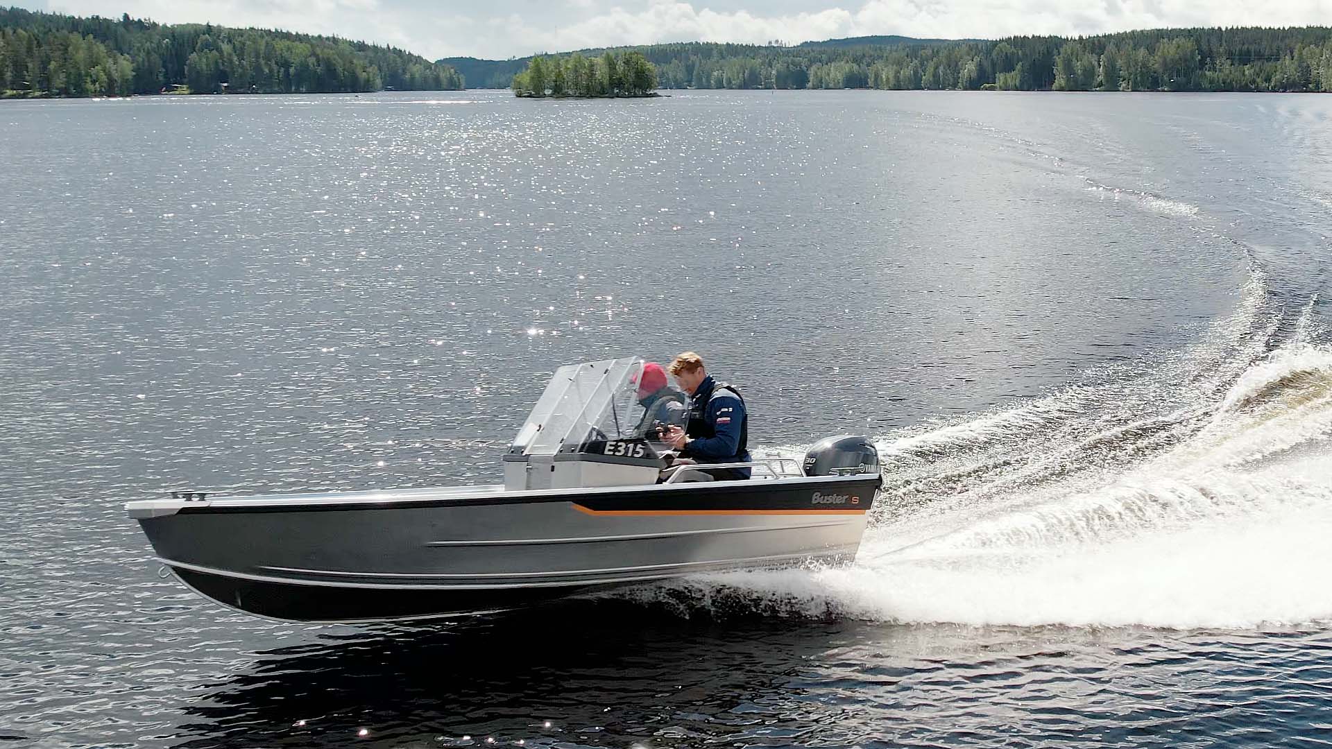 Buster-S2-Test-sväng