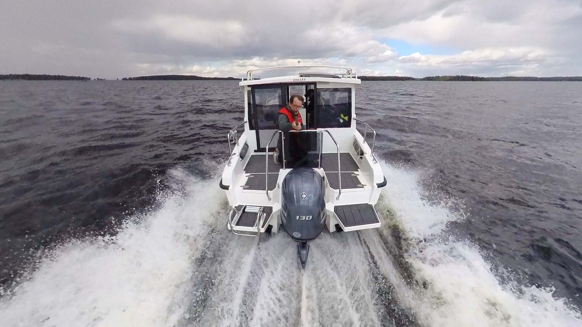 Willys-X62-Test-akter