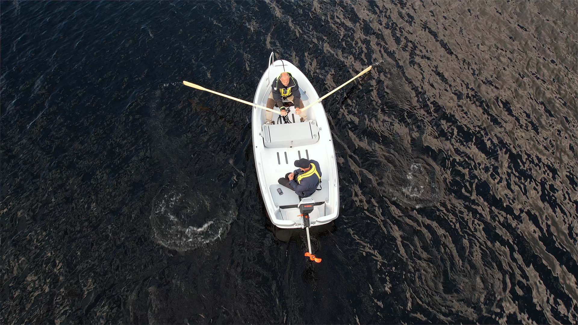 Test-Terhi-390-ovanifrån-rodd