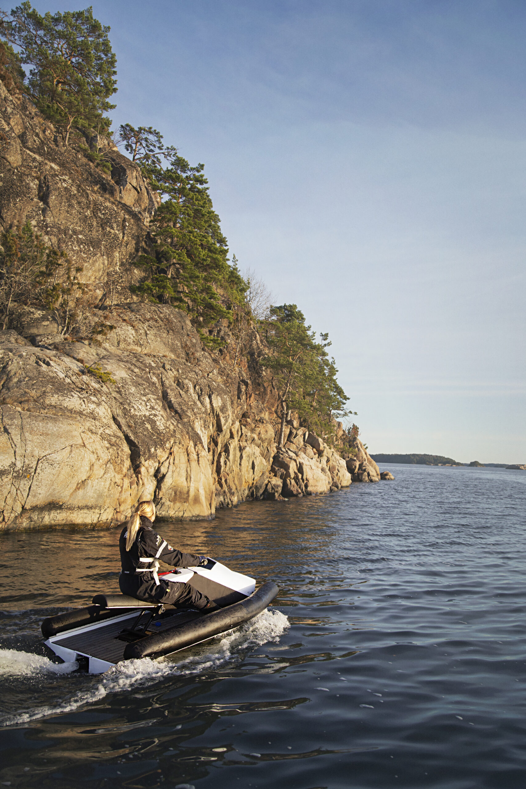 Roxen-vattenskoter-eldriven-ultralätt