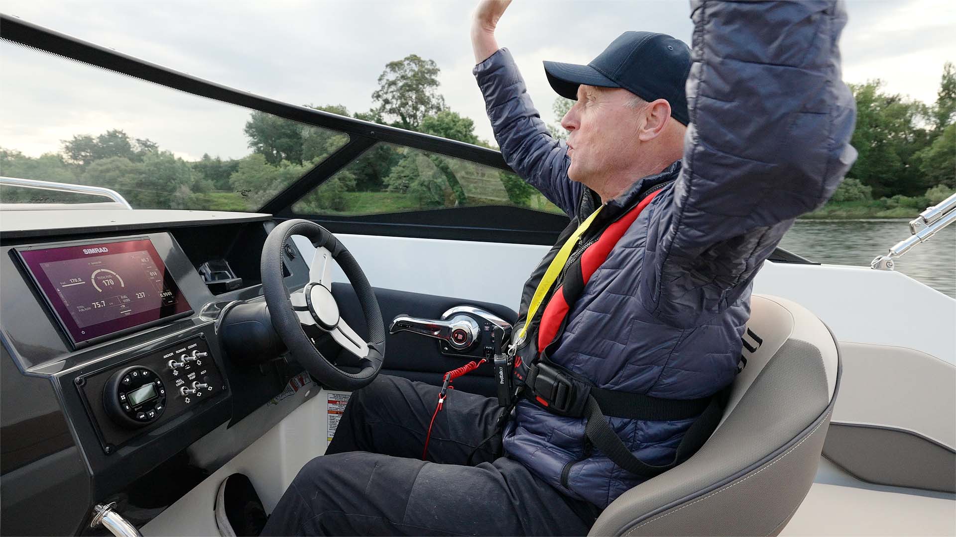 Bayliner-C21-test-förarplats