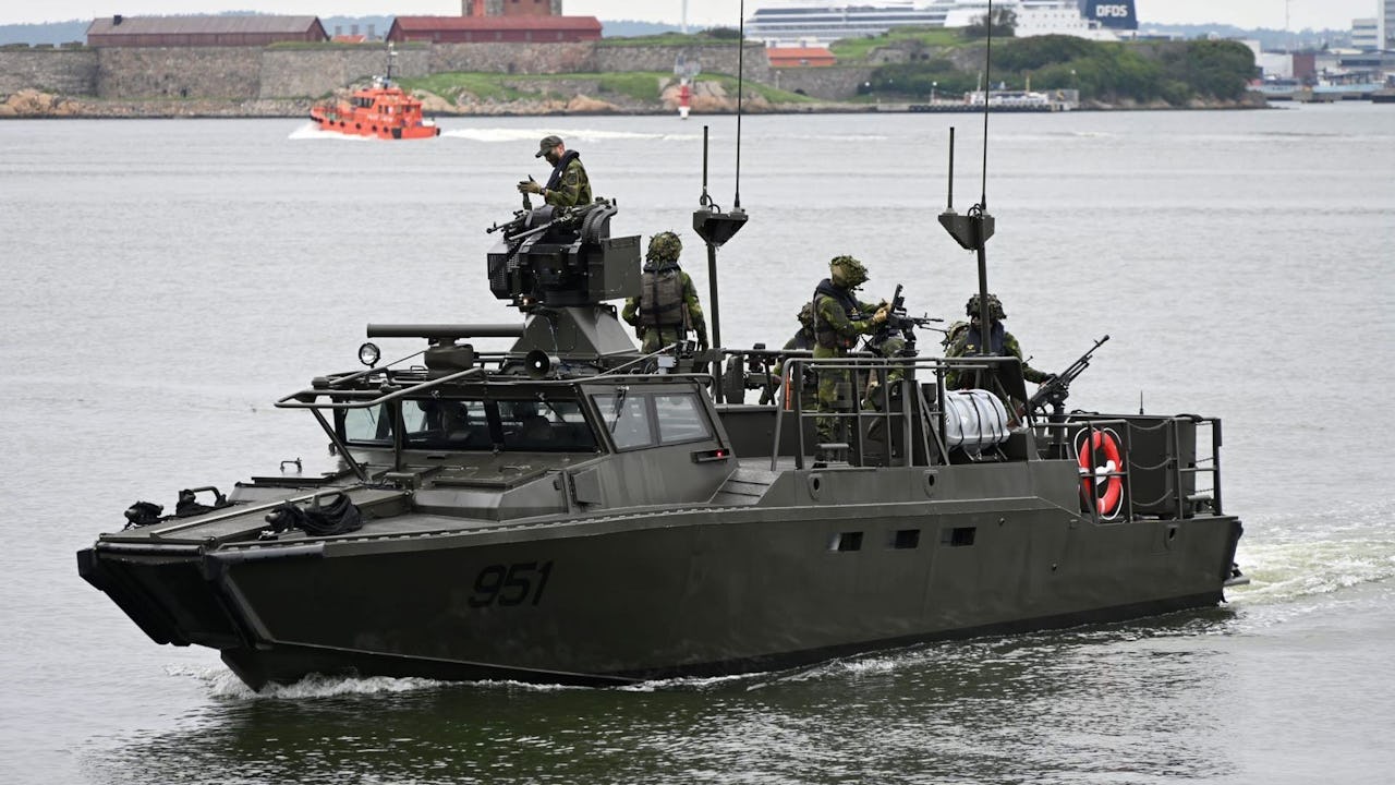 Stridsbåt utanför Älvsborgsön_foto_johfre