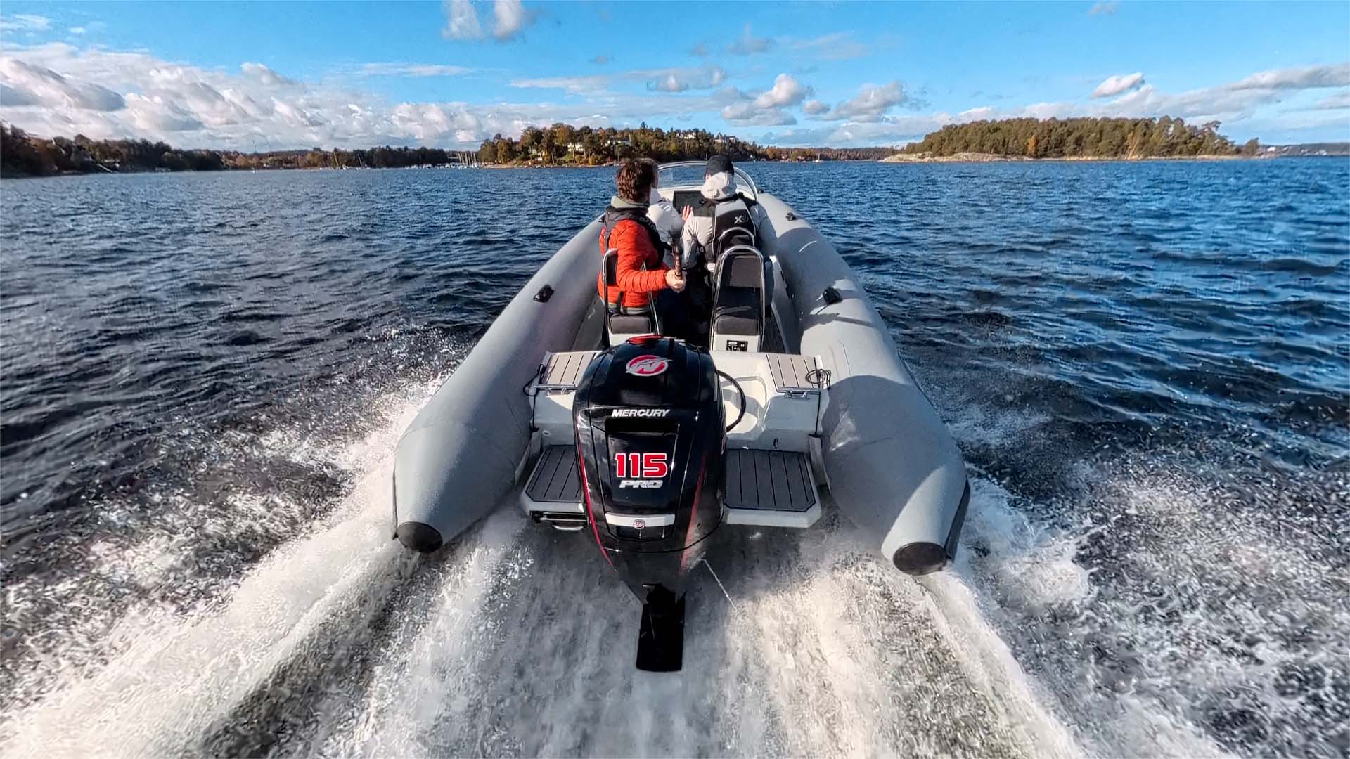 RIB-Unlimited-8H-test-bakifrån