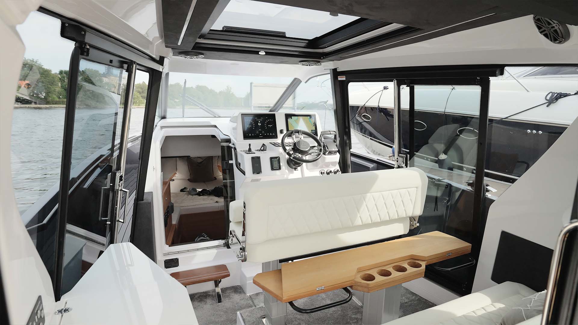 Virtue-V10 Top-Test-salong