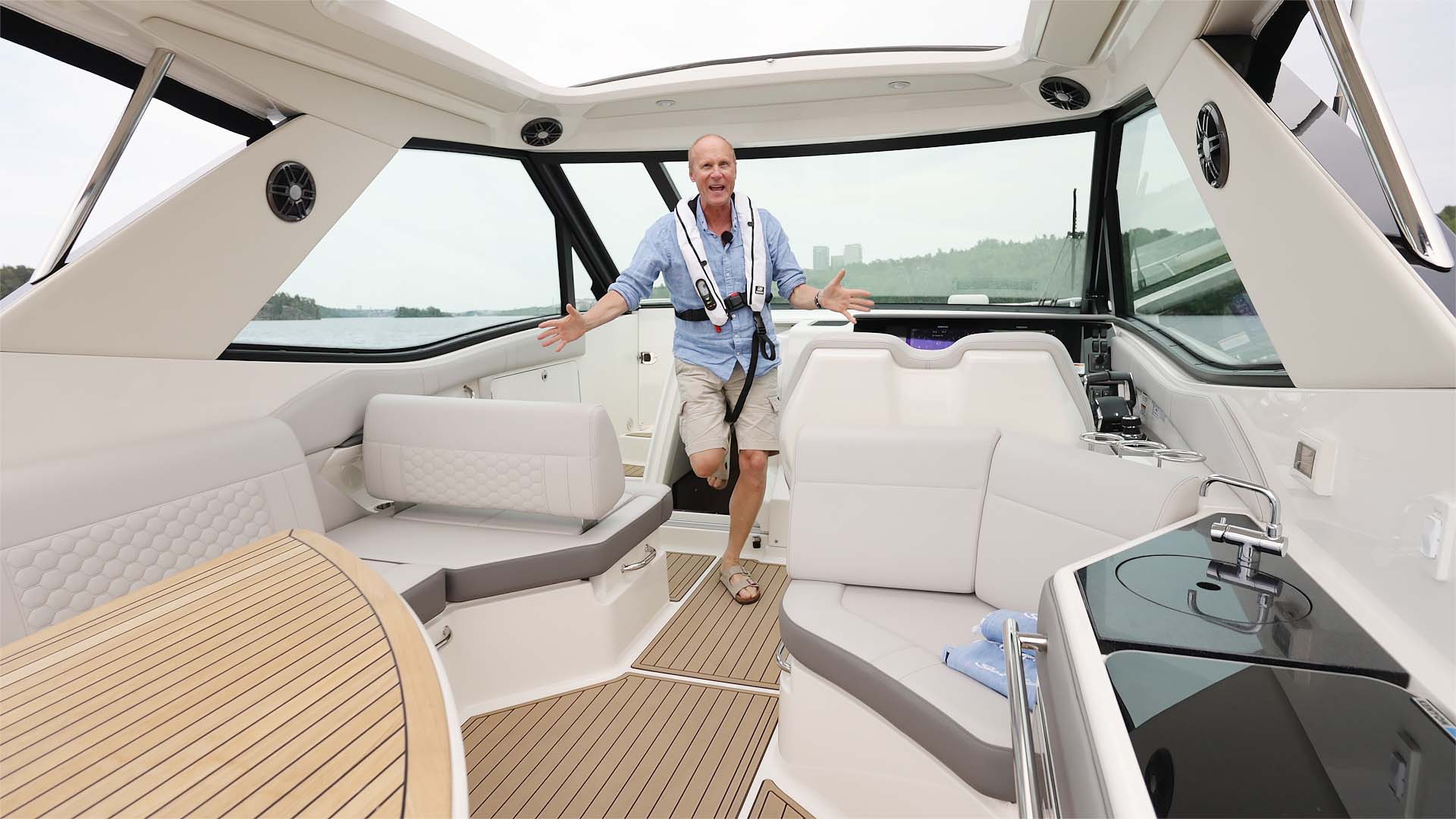 250705 - SeaRay 320 Sundancer - Test 1