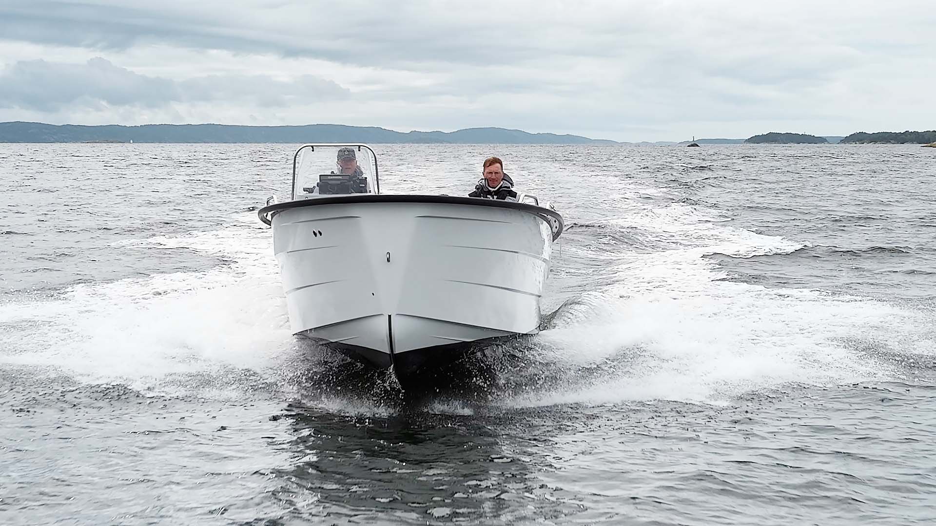 Sting-725-Pro-test-framifrån